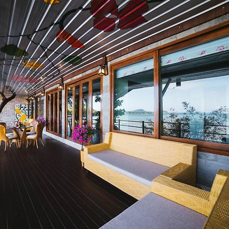 Rawai ラワイ ビュー ビーチフロントヴィラ エクステリア 写真