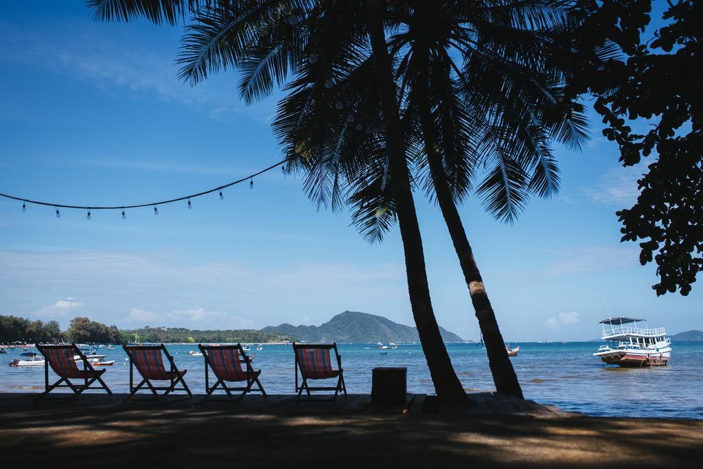 Rawai ラワイ ビュー ビーチフロントヴィラ エクステリア 写真